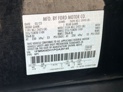 Certified 2023 Ford Explorer XLT w/ Equipment Group 202A AWD/4WD image 31