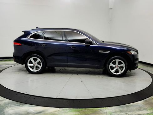 Used 2019 Jaguar F-PACE Premium AWD/4WD image 4