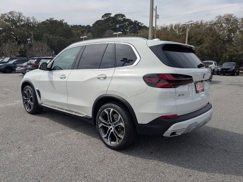 New 2026 BMW X5 sDrive40i image 7