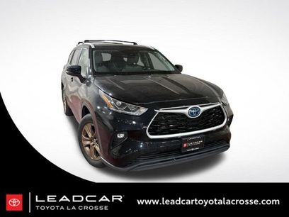 Used 2023 Toyota Highlander Bronze Edition