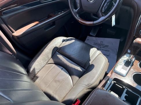 Used 2014 Buick Enclave Premium AWD/4WD image 27