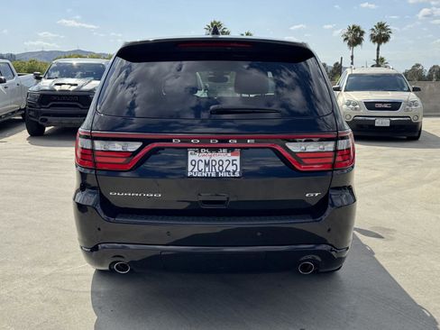 Used 2022 Dodge Durango GT RWD image 3