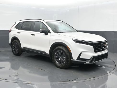 Used 2026 Honda CR-V TrailSport image 1
