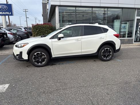 Certified 2023 Subaru Crosstrek 2.0i Premium image 10