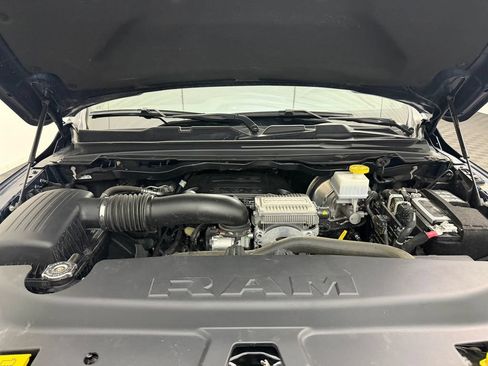 Used 2024 RAM 1500 Laramie AWD/4WD image 34
