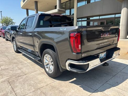 Used 2020 GMC Sierra 1500 SLT w/ SLT Premium Plus Package AWD/4WD image 3