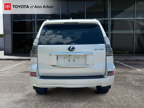 Used 2021 Lexus GX 460 Premium w/ Premium Package AWD/4WD image 4
