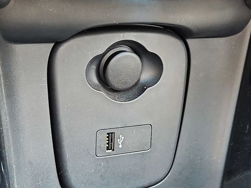 Used 2023 MINI Cooper 2-Door Hardtop FWD image 25