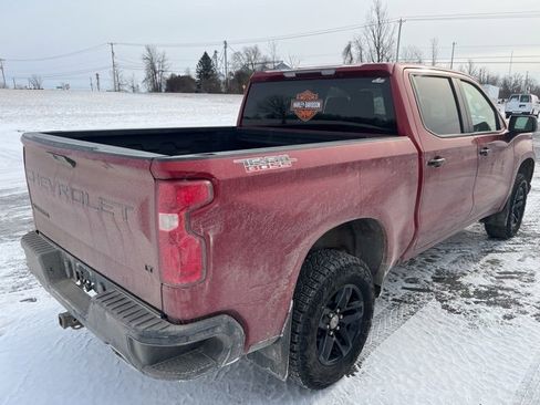 Used 2021 Chevrolet Silverado 1500 LT Trail Boss w/ Bed Protection Package image 3