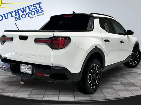 Used 2024 Hyundai Santa Cruz SEL w/ Activity Package image 6