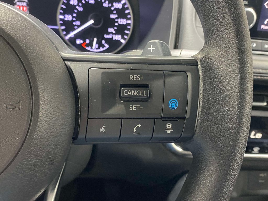 Used 2024 Nissan Rogue SV AWD/4WD image 22