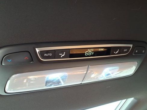 Used 2023 Kia Telluride SX X-Line image 25