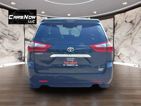 Used 2019 Toyota Sienna Limited Premium w/ Protection Package AWD/4WD image 5