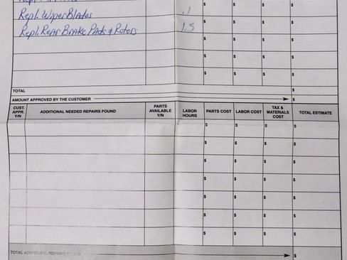 Used 2021 Volkswagen Atlas Cross Sport SE w/ Panoramic Sunroof Package image 5