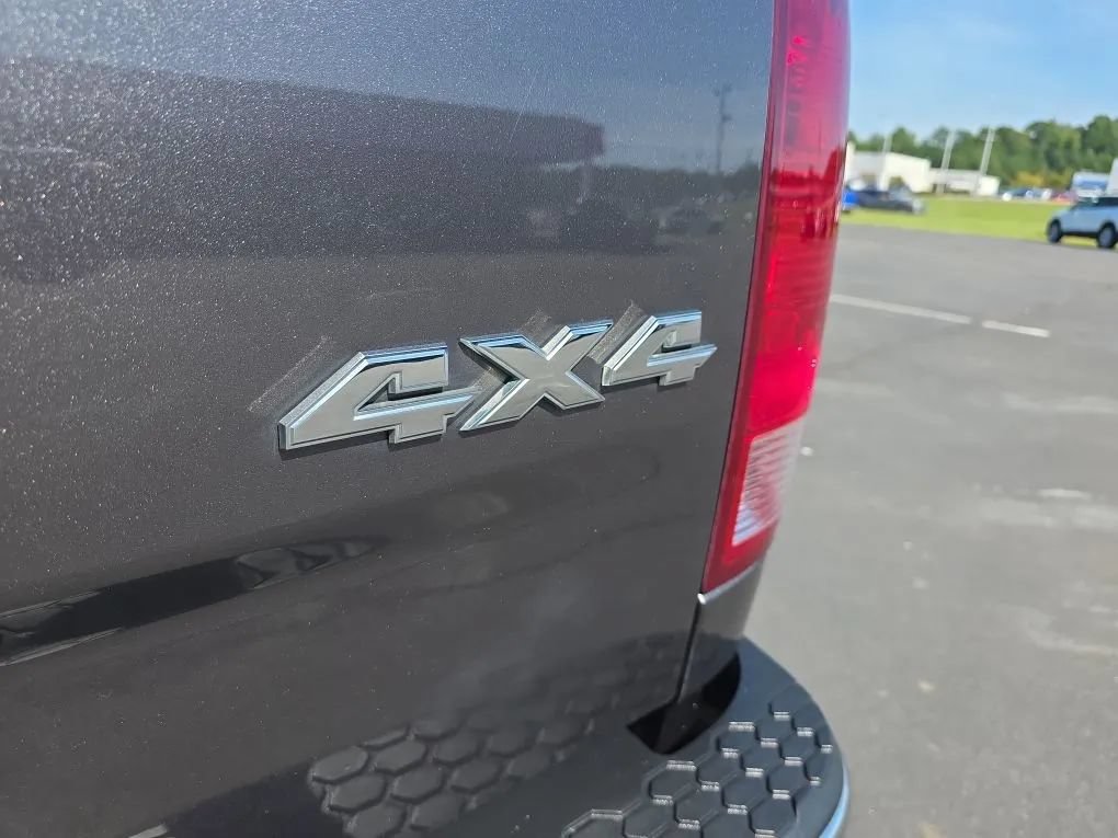 Used 2015 RAM 1500 Big Horn AWD/4WD image 12