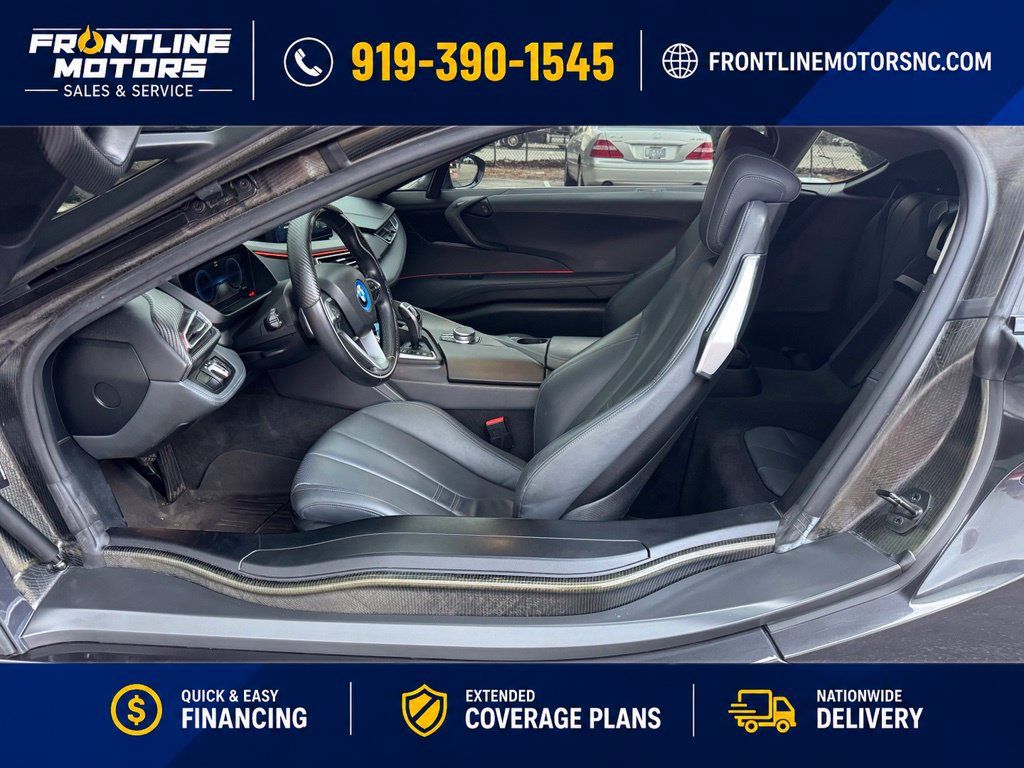 Used 2020 BMW i8 Coupe AWD/4WD image 11