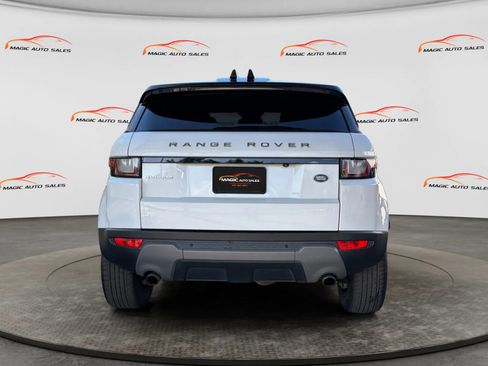 Used 2019 Land Rover Range Rover Evoque SE Premium AWD/4WD image 7