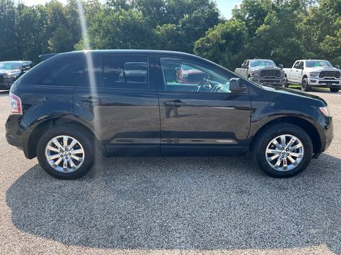 Used 2010 Ford Edge SEL FWD image 4