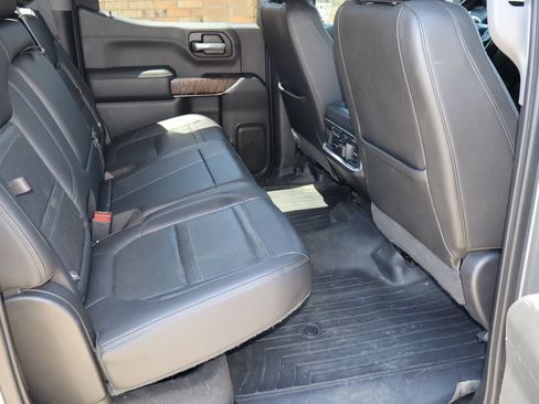 Used 2019 GMC Sierra 1500 Denali w/ Denali Ultimate Package AWD/4WD image 18