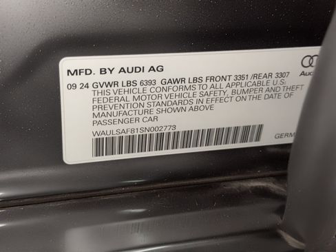 Used 2025 Audi S8 image 27