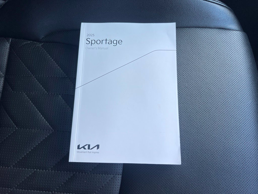 Certified 2025 Kia Sportage X-Line w/ Premium Package AWD/4WD image 27