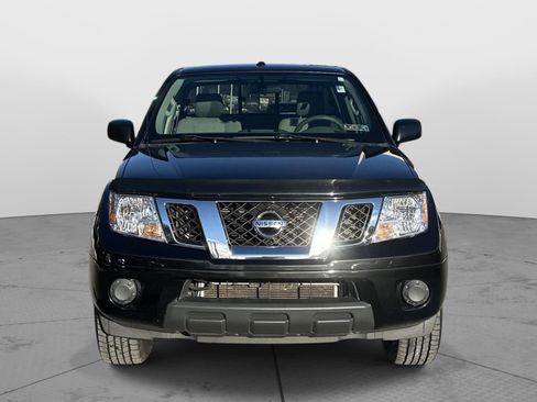 Used 2016 Nissan Frontier SV image 8