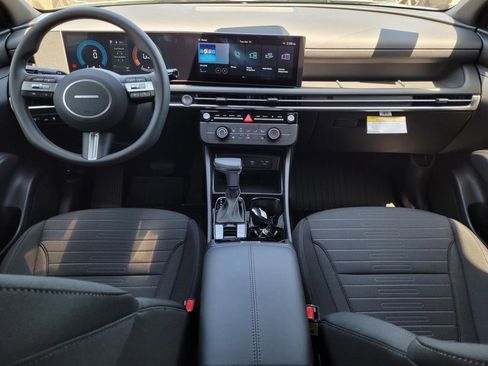 New 2025 Hyundai Santa Cruz SE image 12
