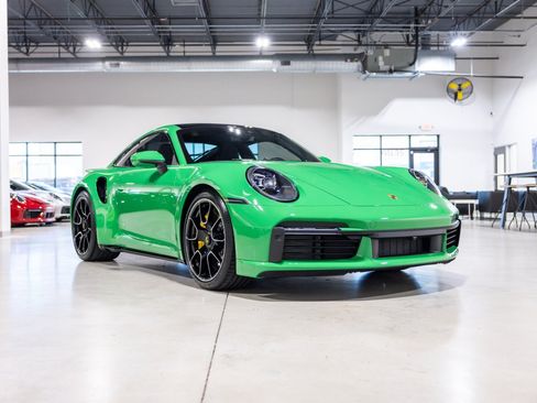 Used 2022 Porsche 911 Turbo S AWD/4WD image 3