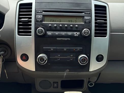 Used 2016 Nissan Frontier S image 10