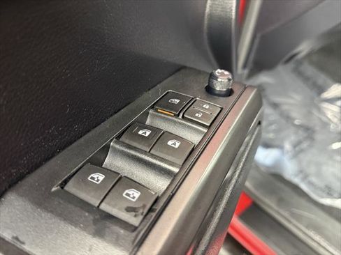 Certified 2019 Toyota Tacoma TRD Sport image 14