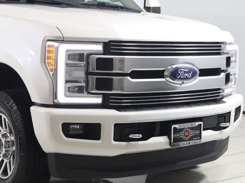 Used 2019 Ford F350 Limited AWD/4WD image 42
