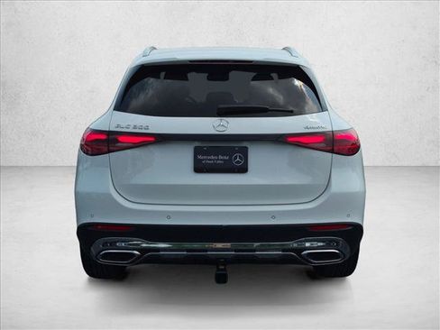 Certified 2025 Mercedes-Benz GLC 300 4MATIC image 7