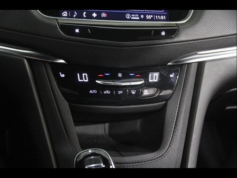 Used 2022 Cadillac XT5 Luxury AWD/4WD image 15