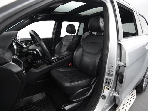 Used 2018 Mercedes-Benz GLS 450 4MATIC image 44