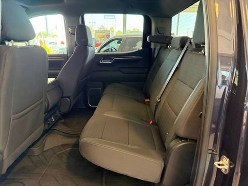 Used 2022 Chevrolet Silverado 1500 LT w/ Protection Package AWD/4WD image 23