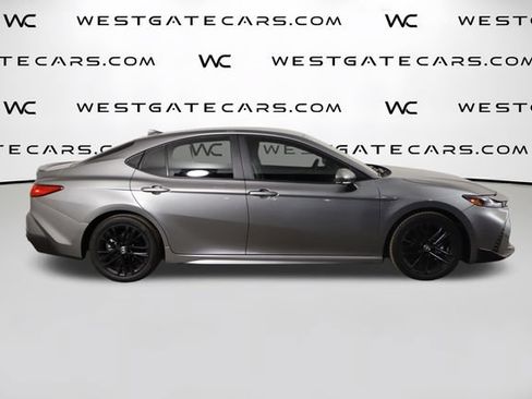 Used 2025 Toyota Camry SE w/ Convenience Package FWD image 47