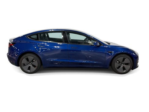 Certified 2023 Tesla Model 3 Standard Range RWD image 7