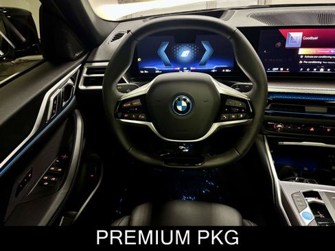 Used 2025 BMW i4 eDrive40 w/ Premium Package RWD image 2