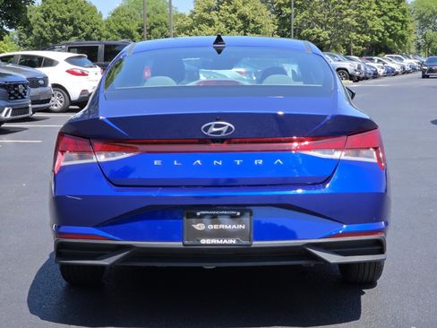 Used 2023 Hyundai Elantra SEL FWD image 20