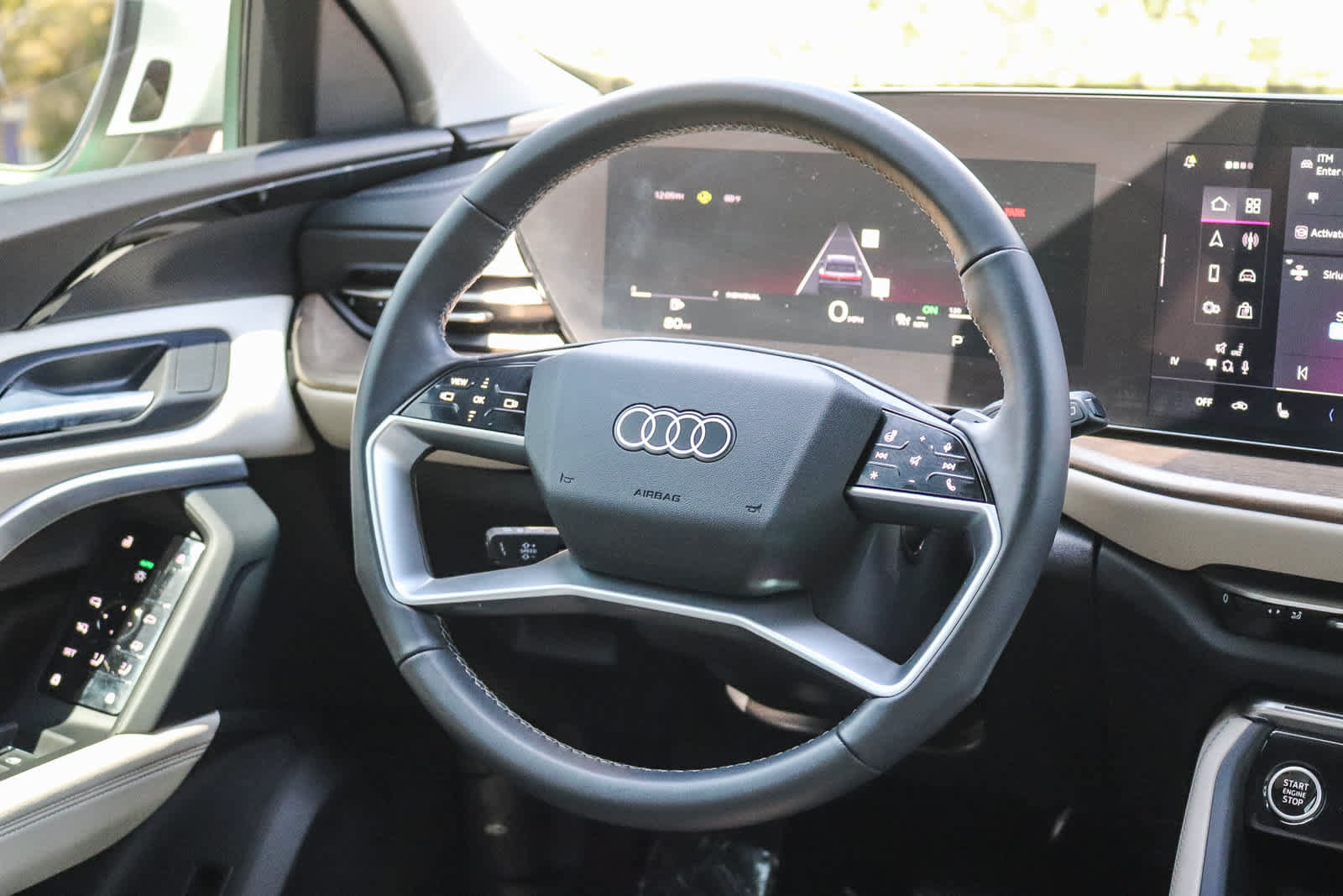 Used 2025 Audi Q5 Premium AWD/4WD image 14