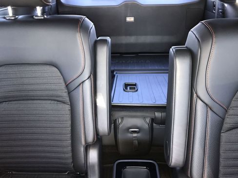 New 2026 Nissan Pathfinder SV image 23