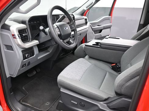 Used 2026 Ford F600 4x4 Regular Cab Super Duty w/ XLT Value Package image 11