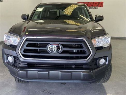 Certified 2022 Toyota Tacoma SR5 RWD image 8
