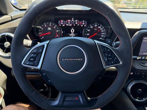 Used 2019 Chevrolet Camaro ZL1 RWD image 24