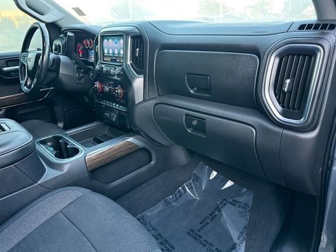 Used 2020 Chevrolet Silverado 1500 LT Trail Boss image 28