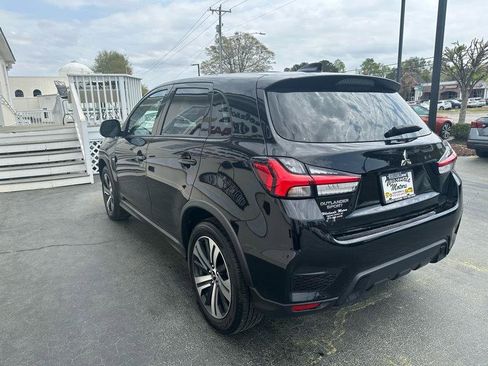 Used 2023 Mitsubishi Outlander Sport ES image 4