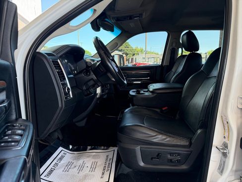 Used 2016 RAM 2500 Laramie AWD/4WD image 5