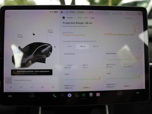 Used 2018 Tesla Model 3 Long Range RWD image 37