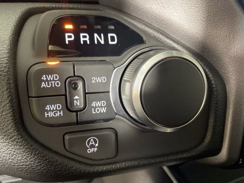 New 2025 RAM 1500 Big Horn AWD/4WD image 27