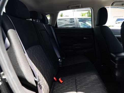 Used 2024 Mitsubishi Outlander Sport LE AWD/4WD image 23